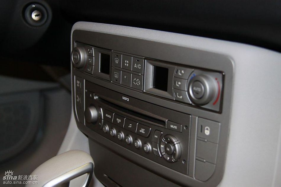 神龙公司第二工厂实拍