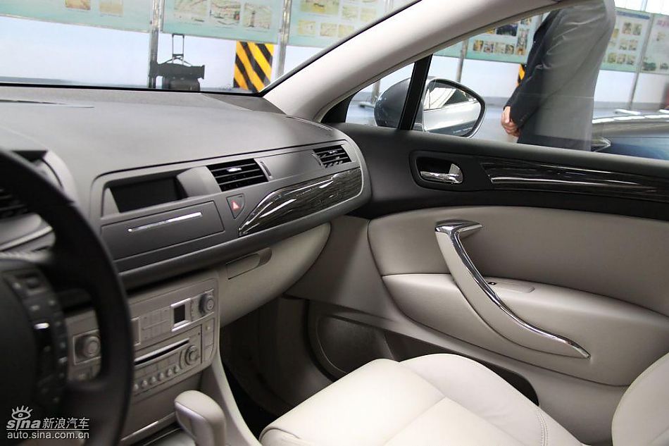 神龙公司第二工厂实拍