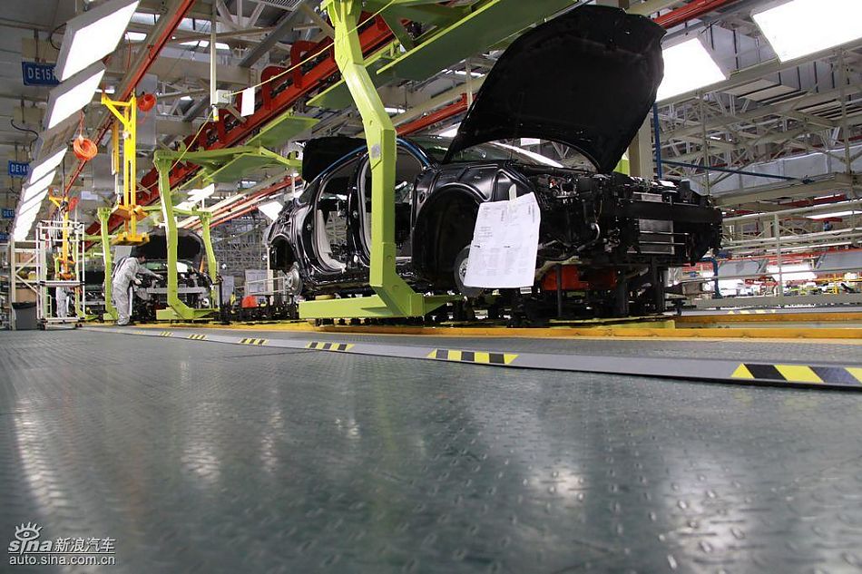 神龙公司第二工厂实拍