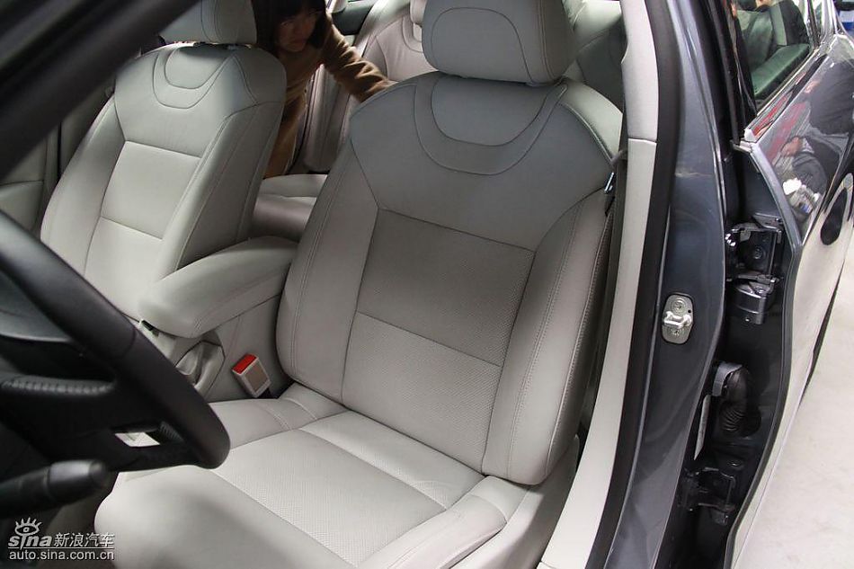 神龙公司第二工厂实拍