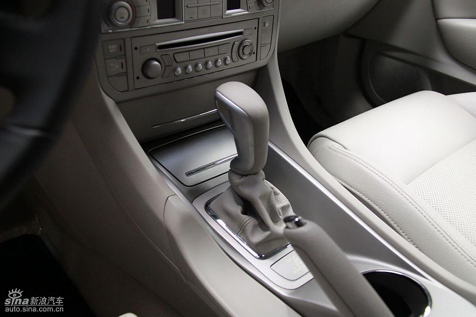 神龙公司第二工厂实拍