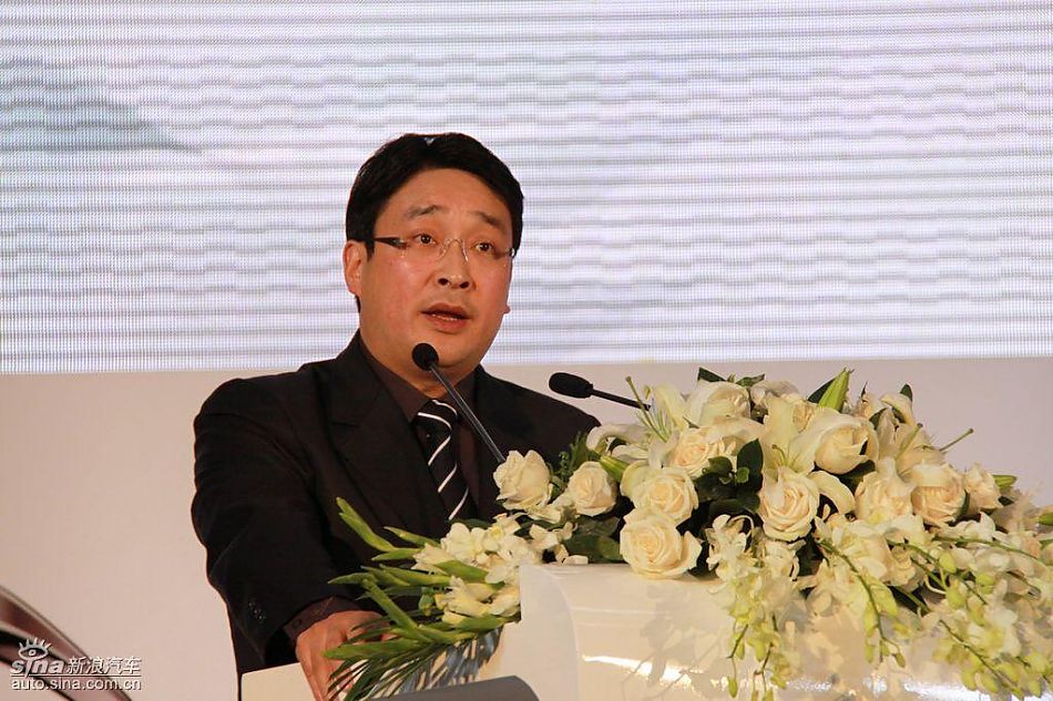 东风雪铁龙C5下线发布会