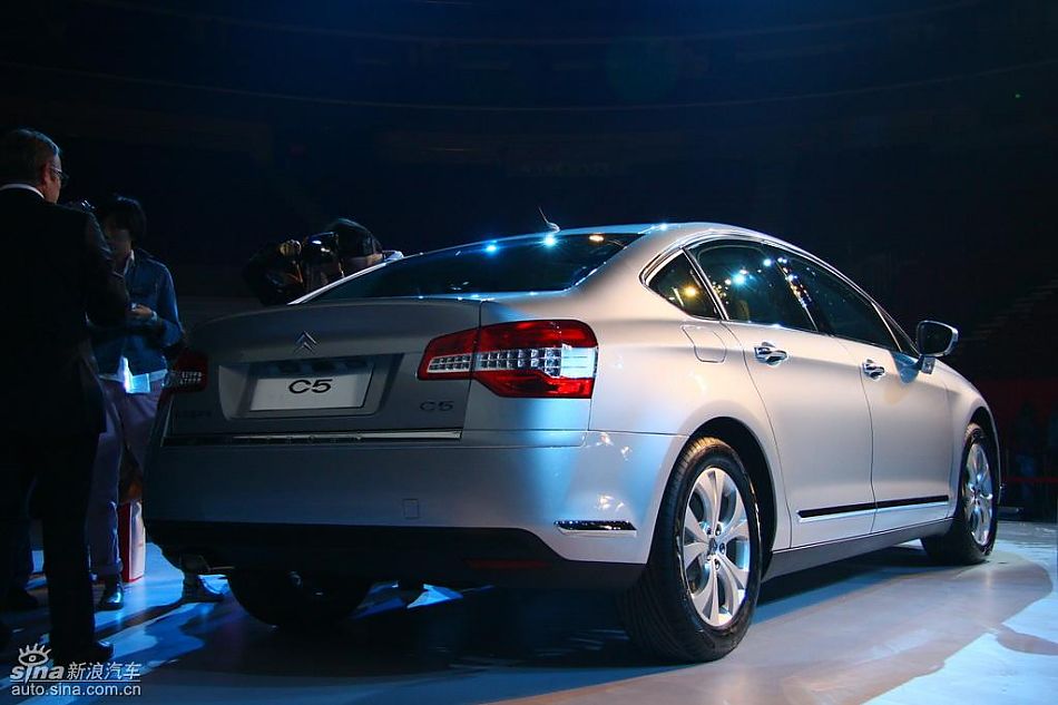 东风雪铁龙C5内饰