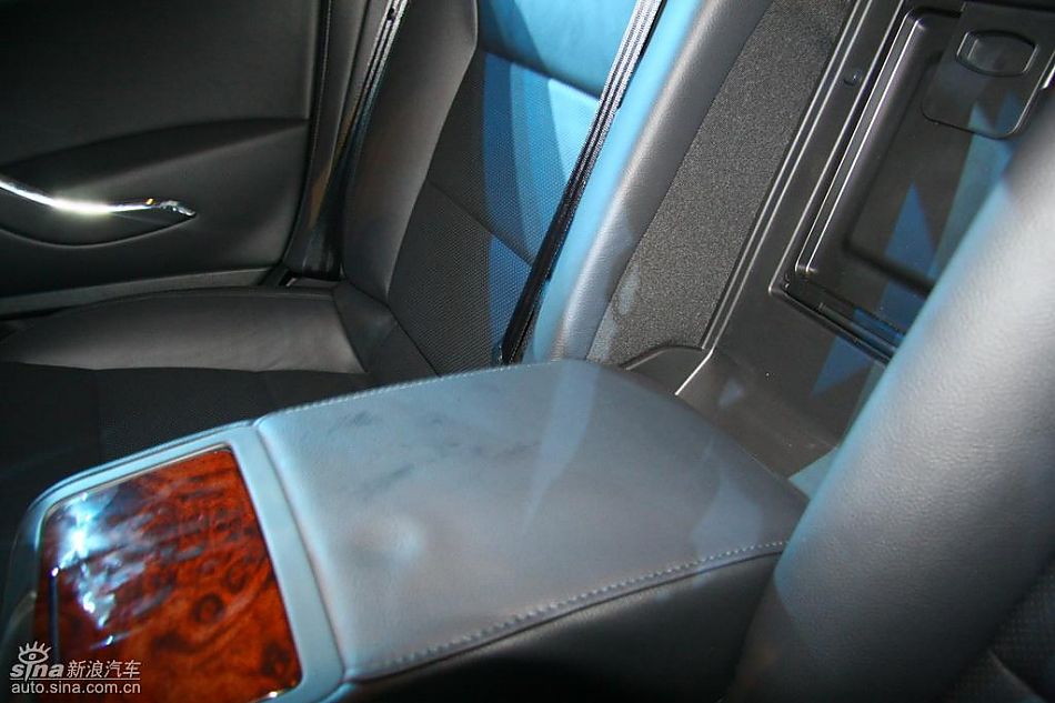 东风雪铁龙C5内饰