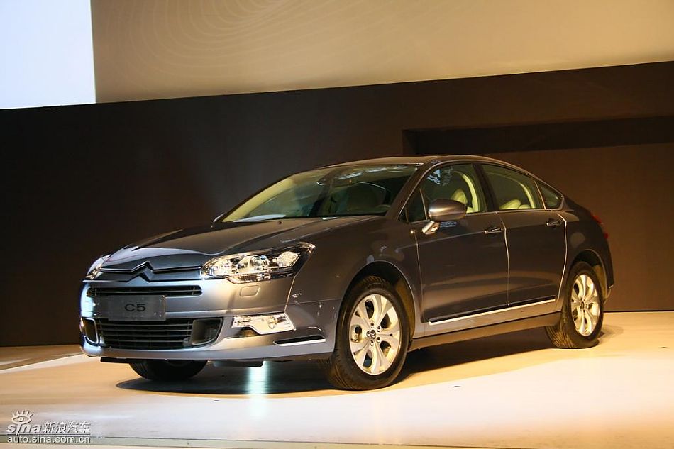 东风雪铁龙C5亮相
