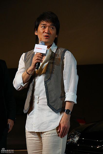 周华健为东风雪铁龙C5献唱
