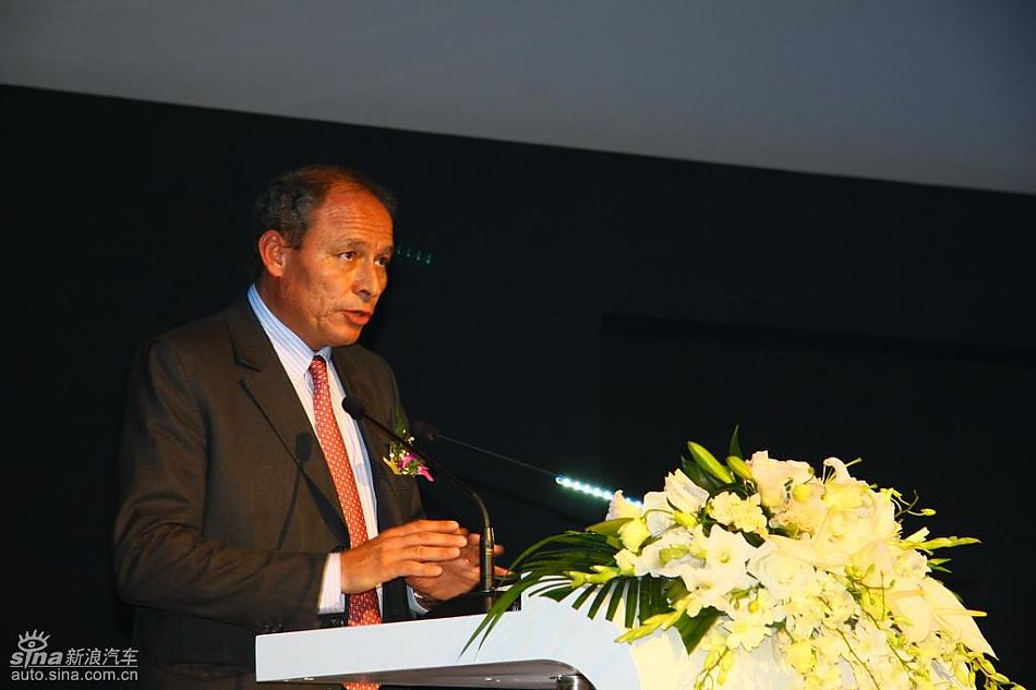 雪铁龙总经理鹏飞致词