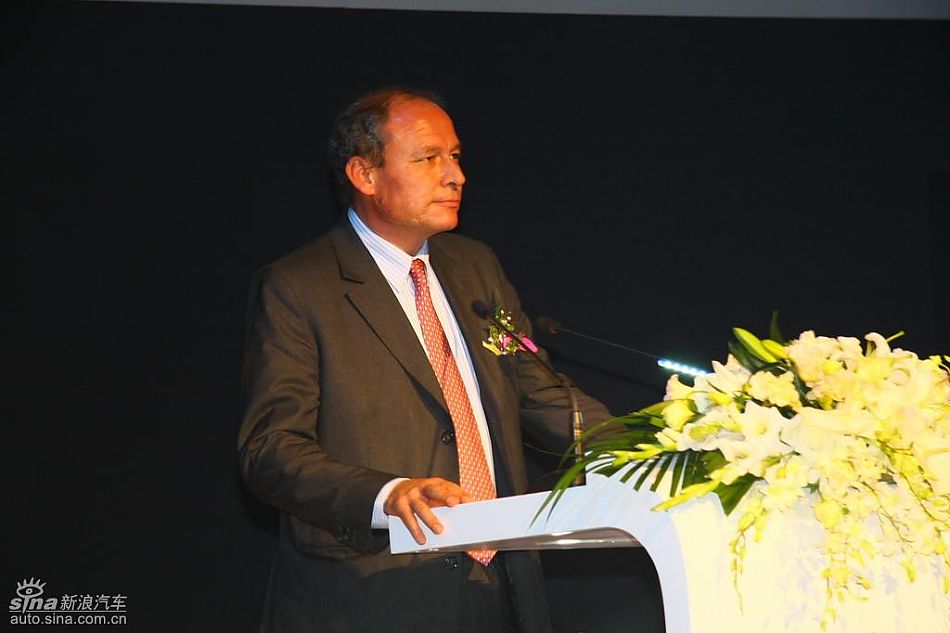雪铁龙总经理鹏飞致词