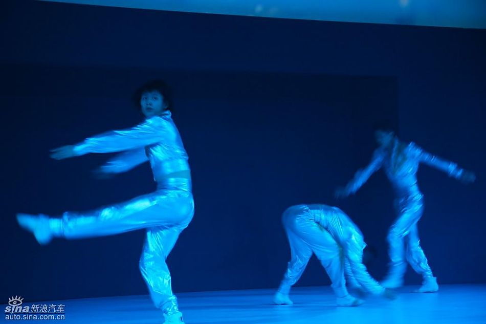 东风雪铁龙C5发布会现场舞蹈