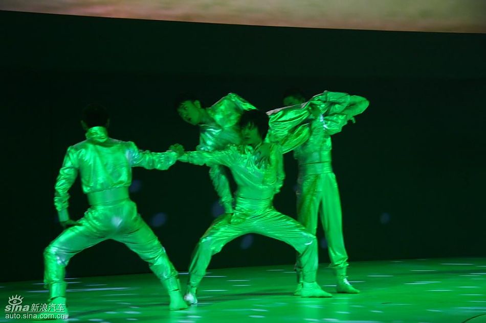 东风雪铁龙C5发布会现场舞蹈