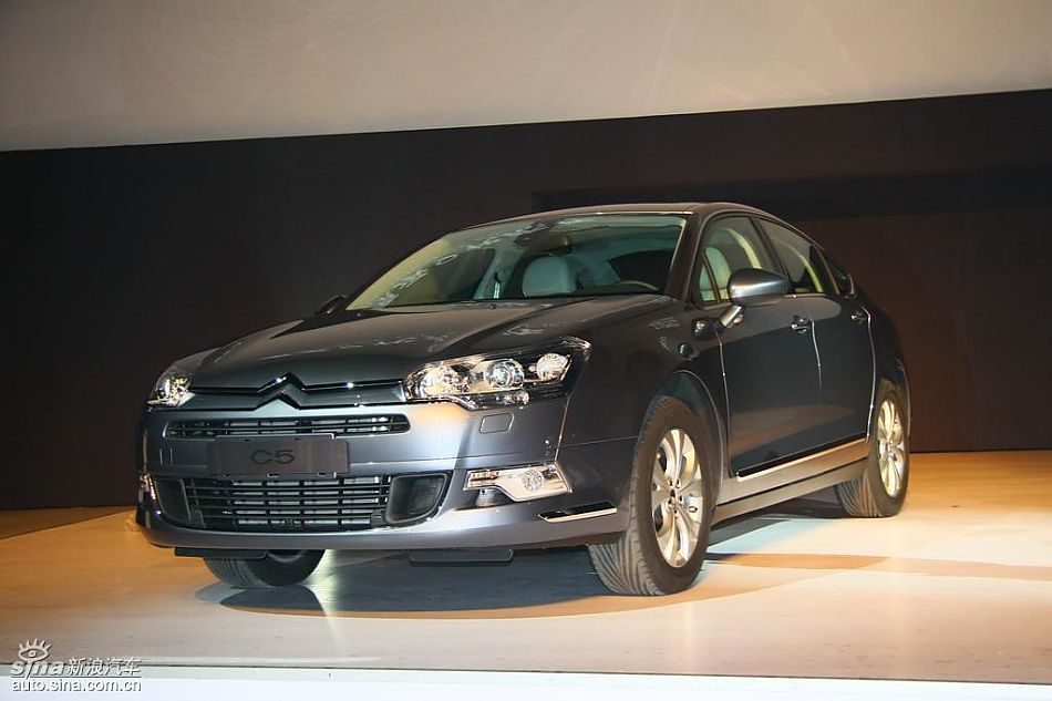 东风雪铁龙C5亮相