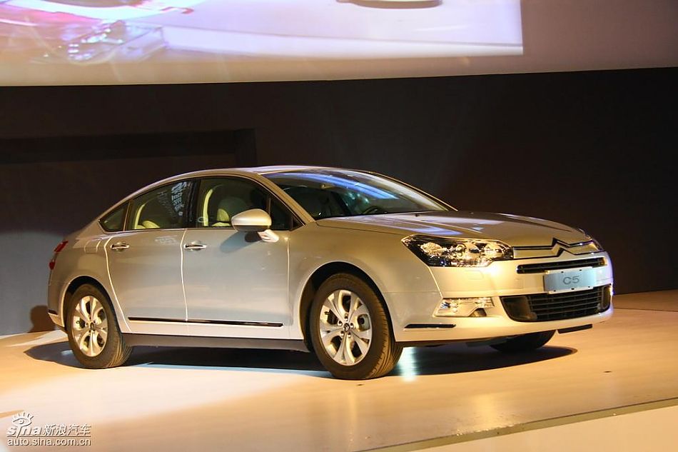 东风雪铁龙C5亮相