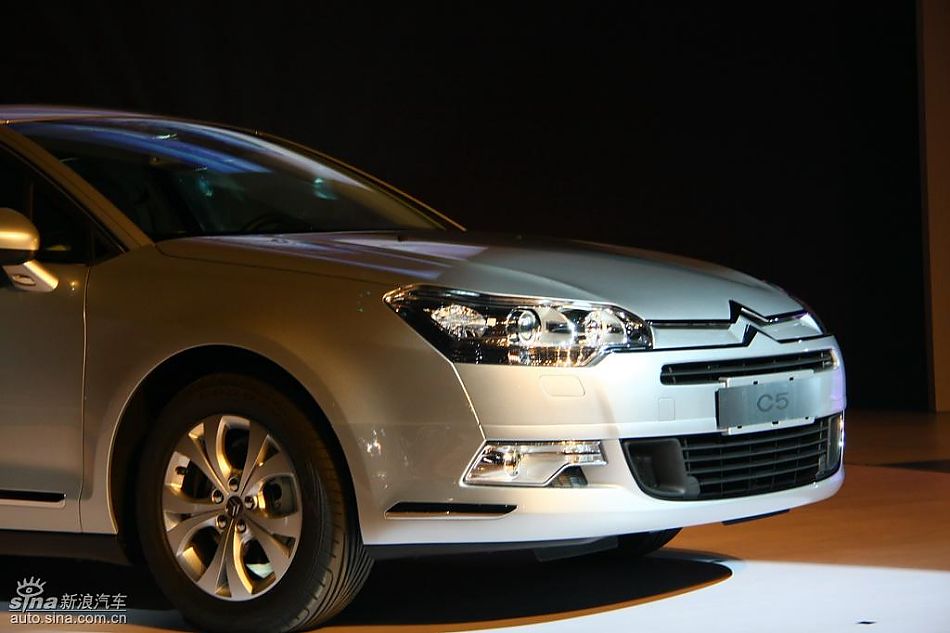 东风雪铁龙C5亮相