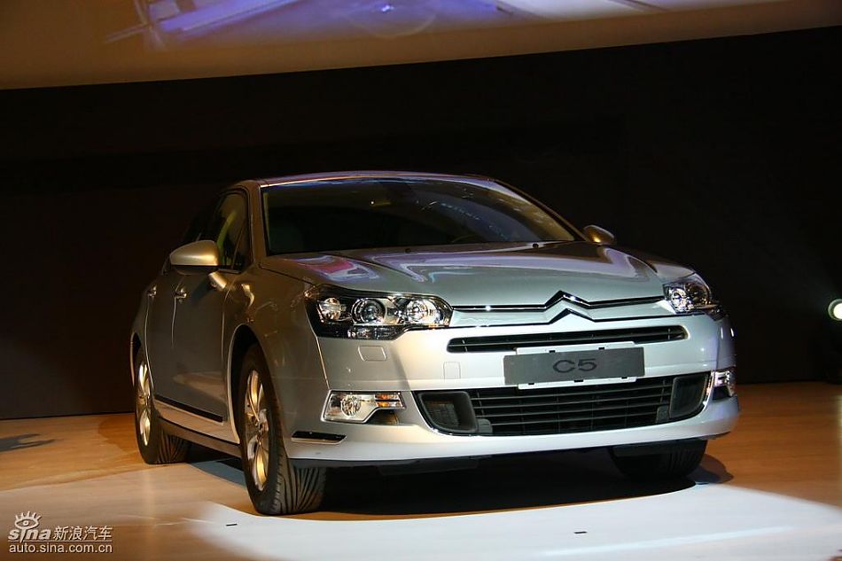 东风雪铁龙C5亮相