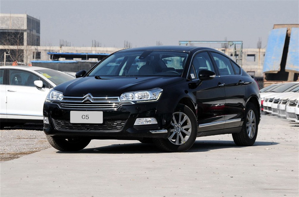 东风雪铁龙C5 2.0L自动尊享型