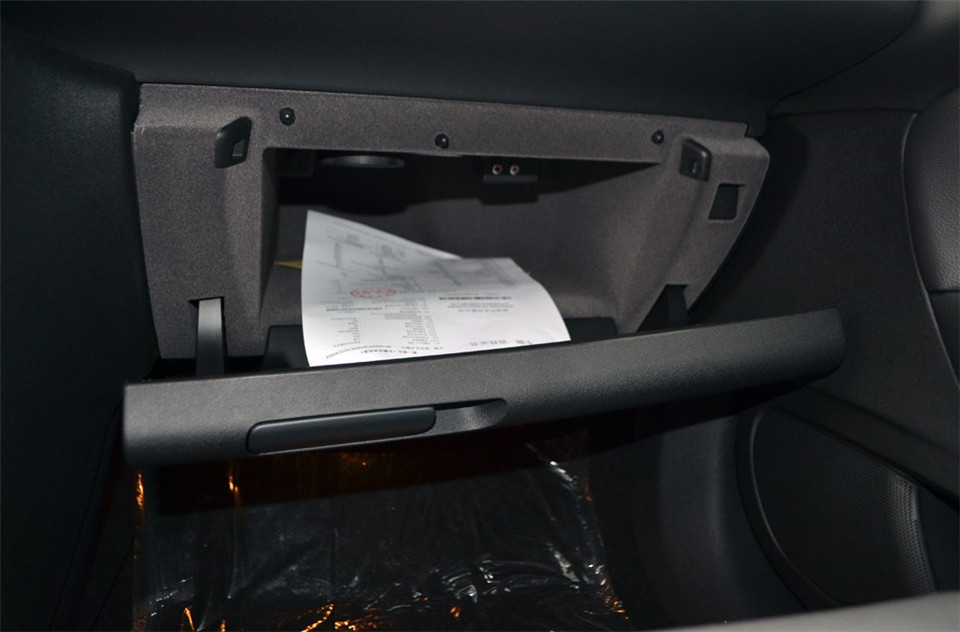 东风雪铁龙C5 2.0L自动尊享型