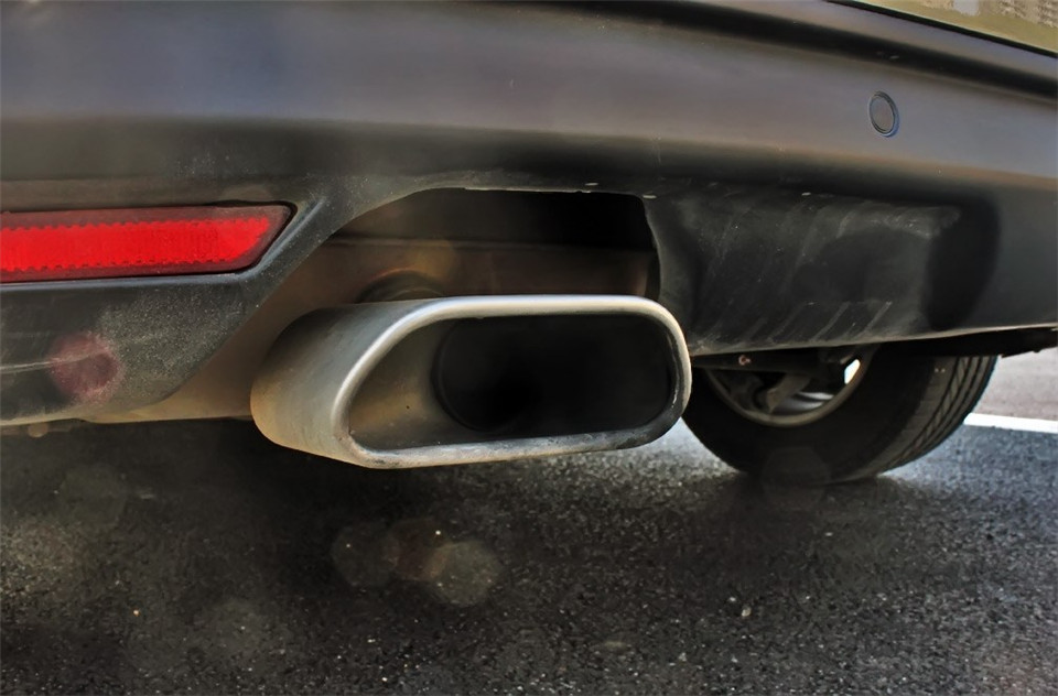 东风雪铁龙C5 2.0L自动尊享型