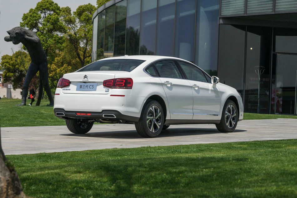 2017款 380THP 自动尊贵型 外观