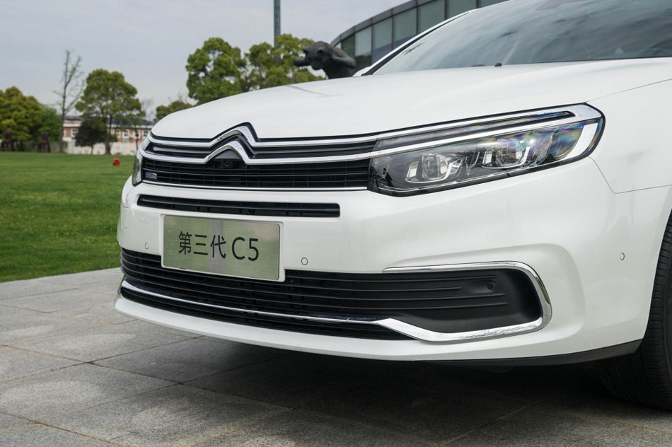 2017款 380THP 自动尊贵型 细节