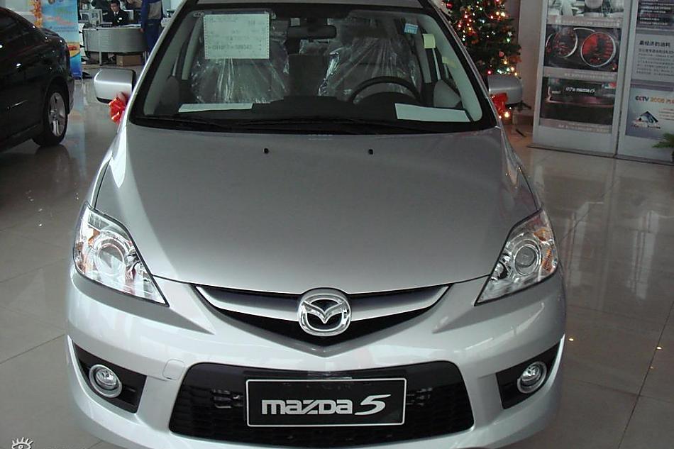 全新马自达5到店实拍