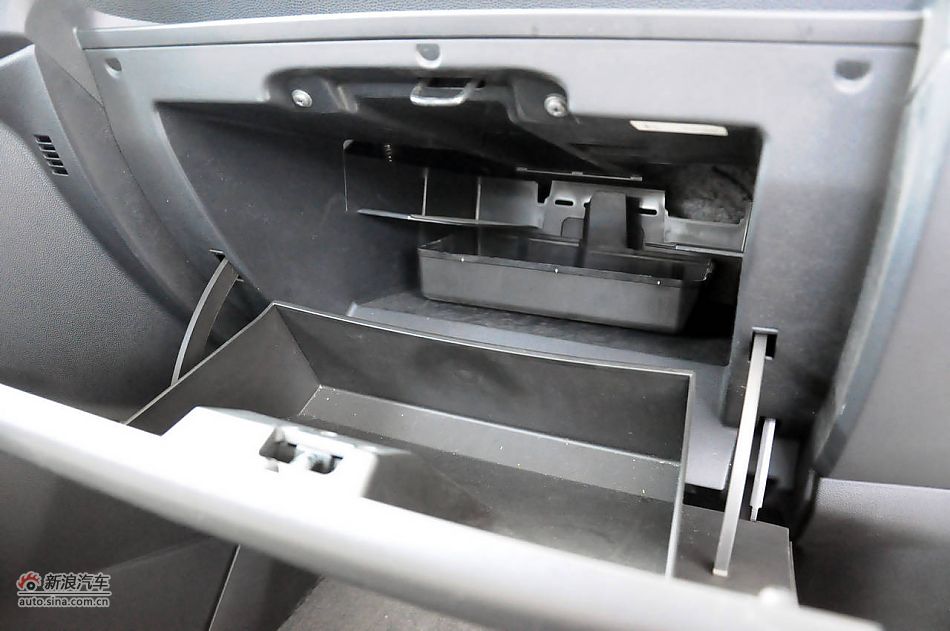 2011款马自达5实拍