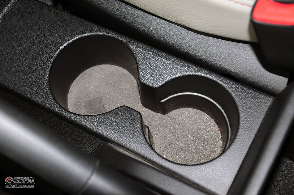 2011款马自达5实拍