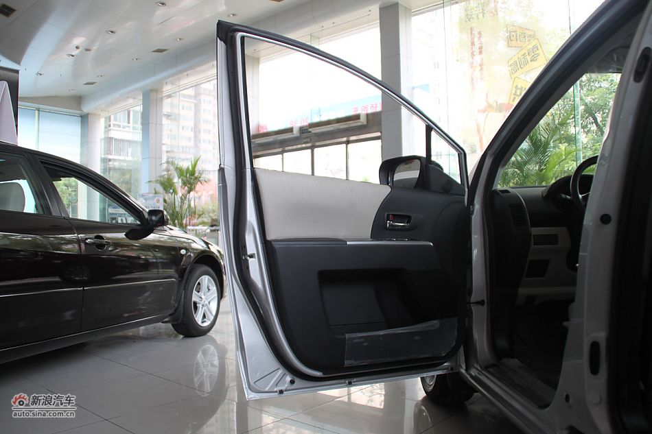 内饰部分及细节