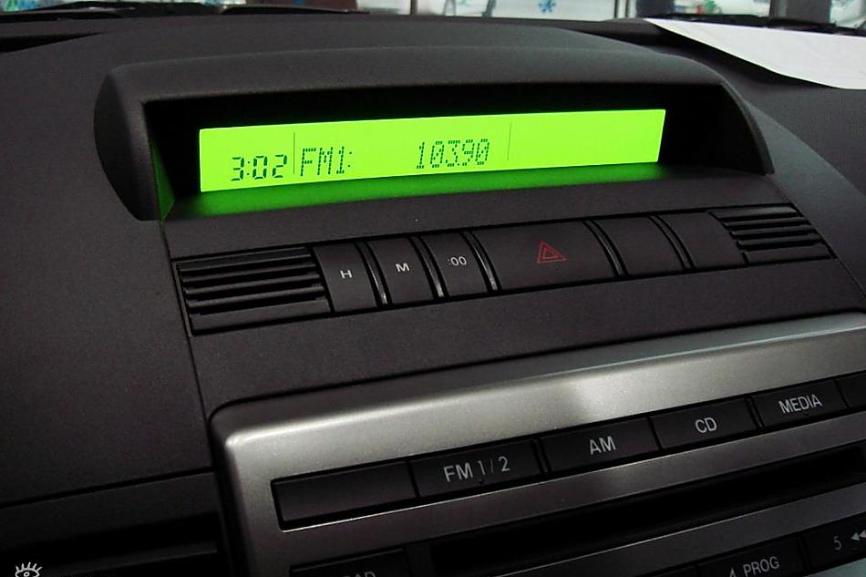 全新马自达5到店实拍