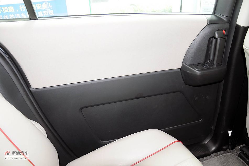 2011款马自达5实拍