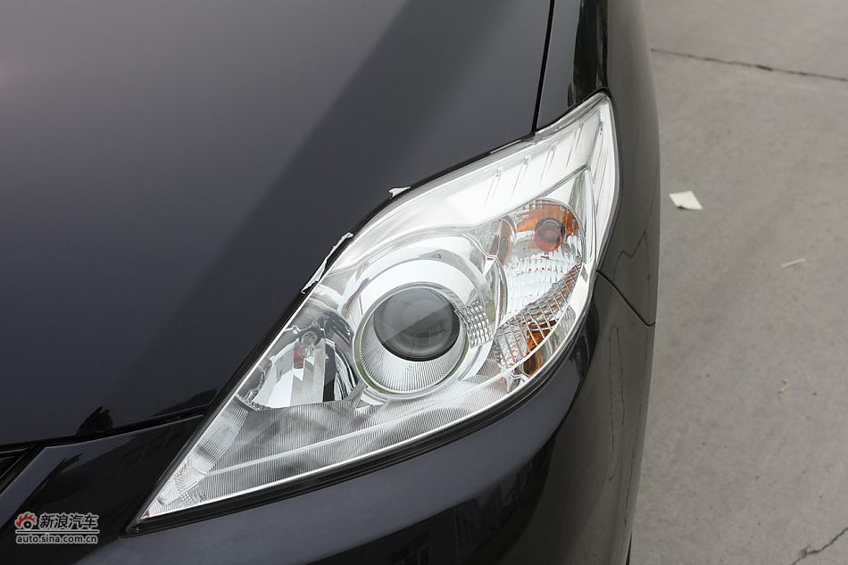 车辆外观及细节