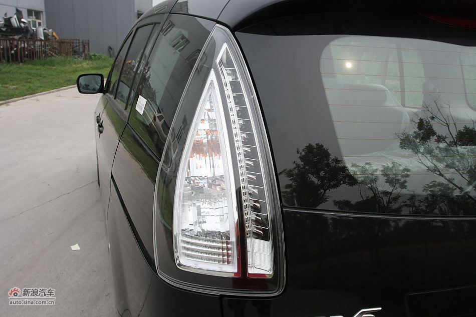 车辆外观及细节