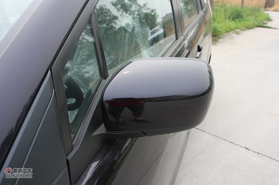 车辆外观及细节