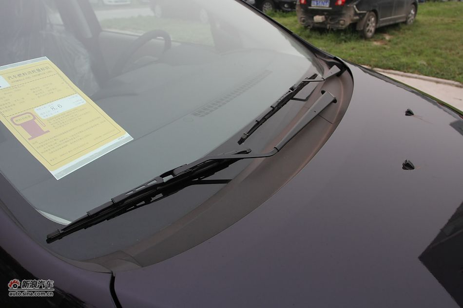 车辆外观及细节