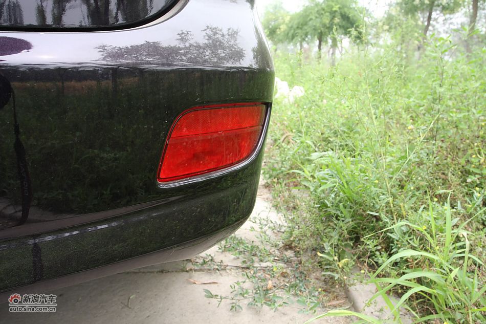 车辆外观及细节