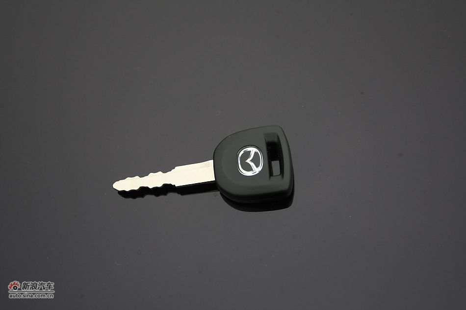 发动机、底盘悬挂及后备箱