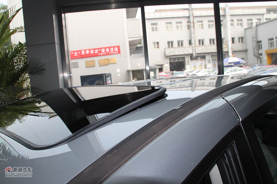 车辆外观及细节