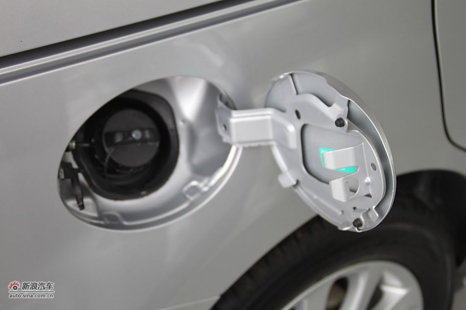 车辆外观及细节