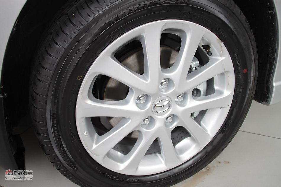 车辆外观及细节