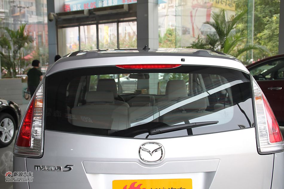 车辆外观及细节