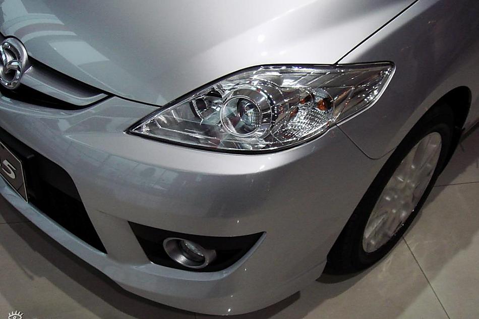 全新马自达5到店实拍