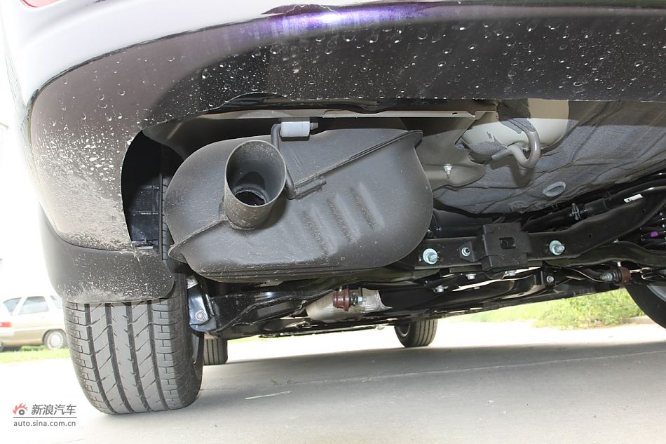 发动机、底盘悬挂及后备箱