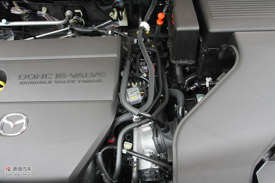 发动机、底盘悬挂及后备箱