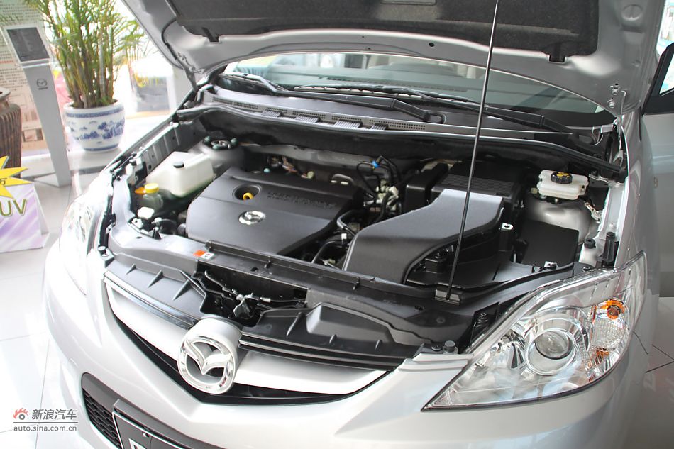 发动机、底盘悬挂及后备箱