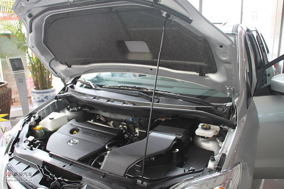 发动机、底盘悬挂及后备箱