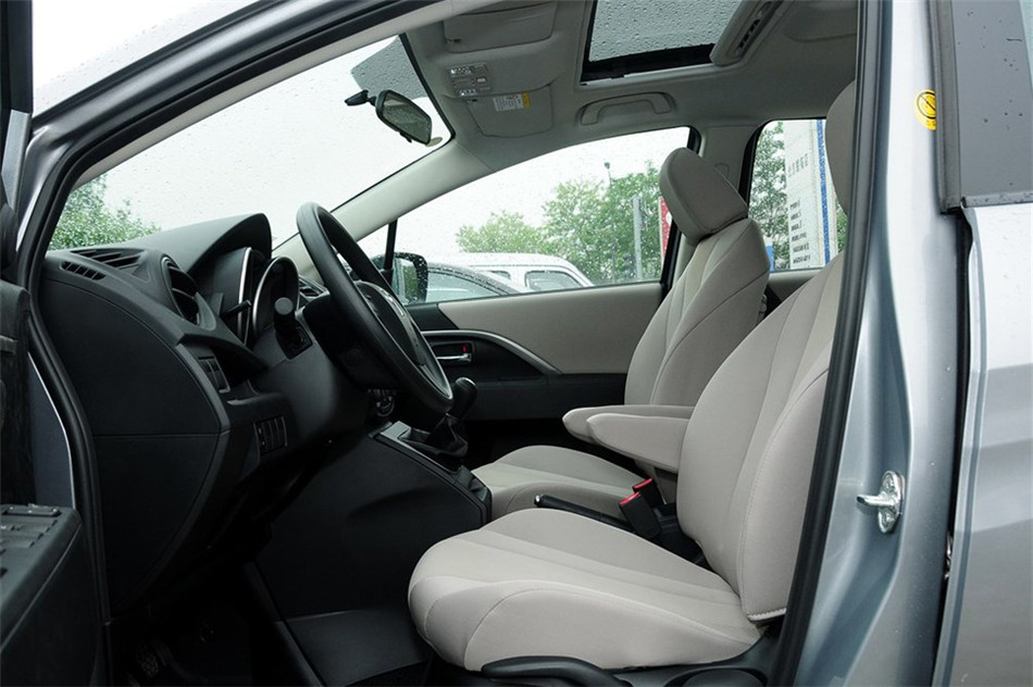 Դ5 2013 2.0L MT  ռ