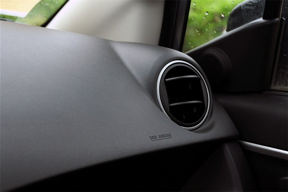 马自达5 2013款 2.0L MT 舒适型 内饰