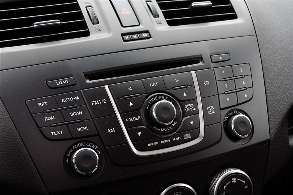 马自达5 2013款 2.0L MT 舒适型 内饰