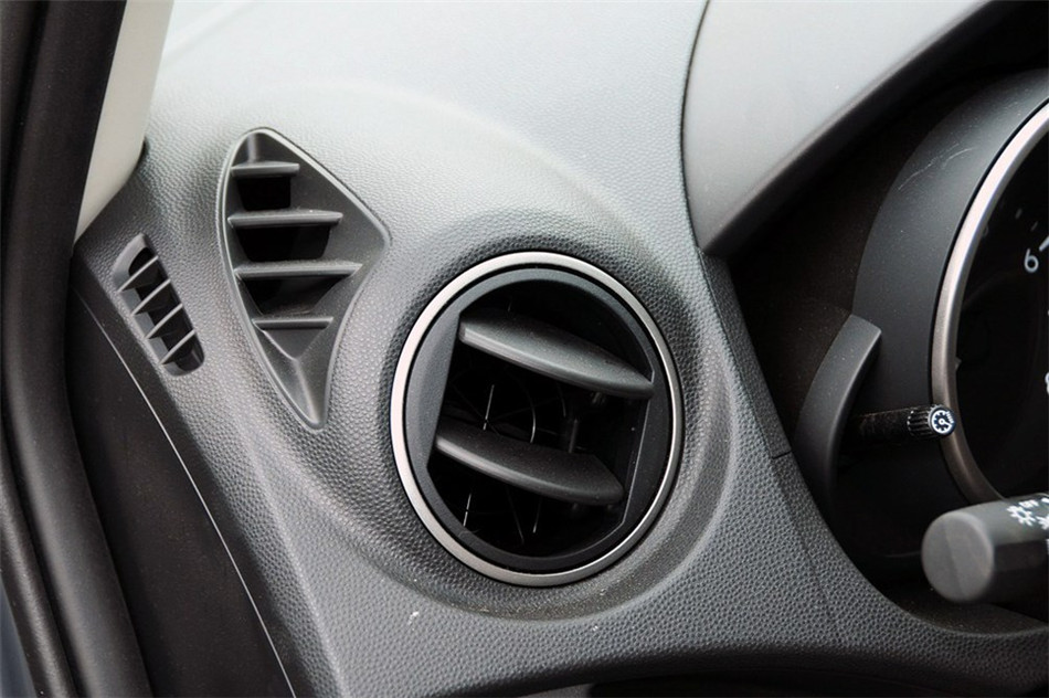 马自达5 2013款 2.0L MT 舒适型 内饰