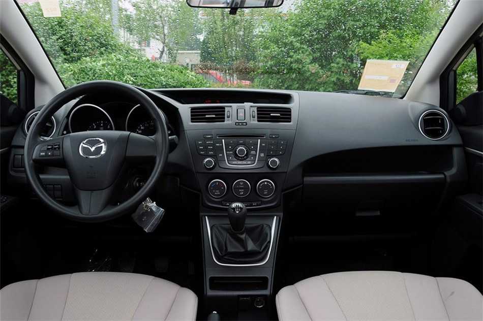 马自达5 2013款 2.0L MT 舒适型 内饰
