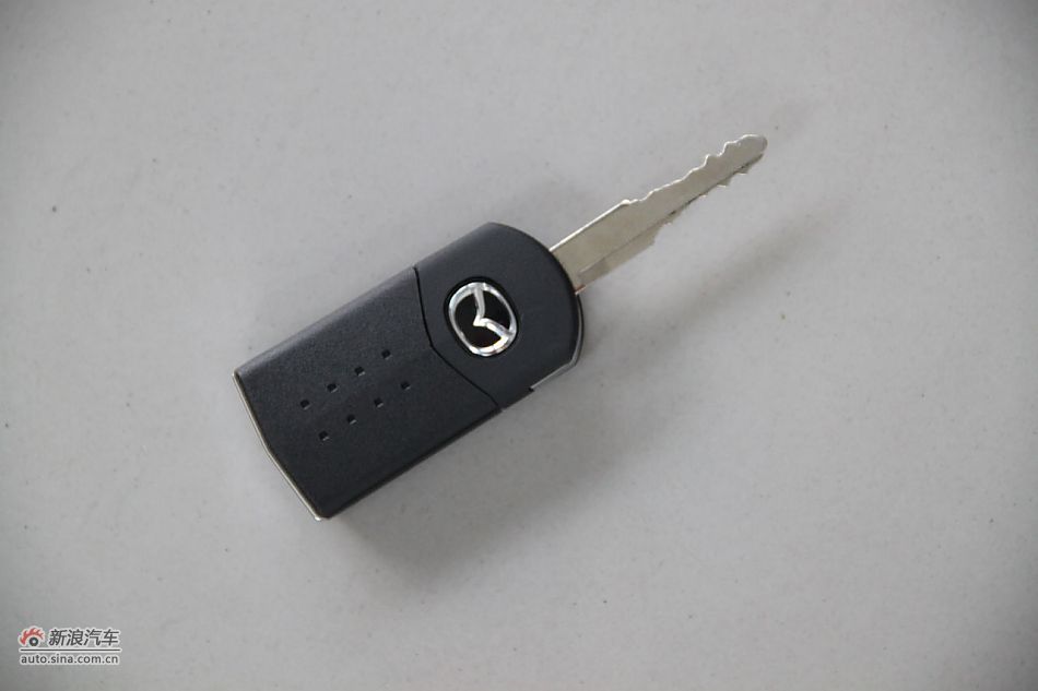 发动机、底盘悬挂及后备箱